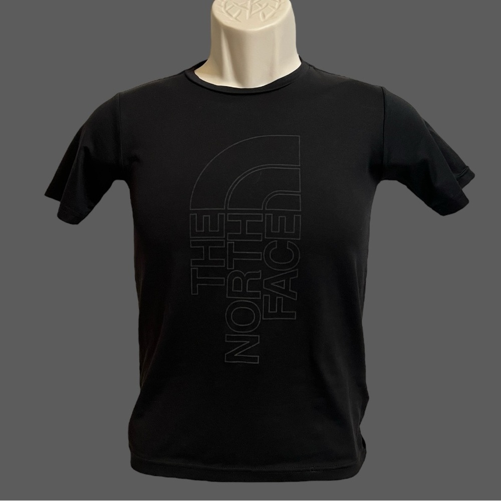 The North Face boys shirt black Small (7/8) dri fit material